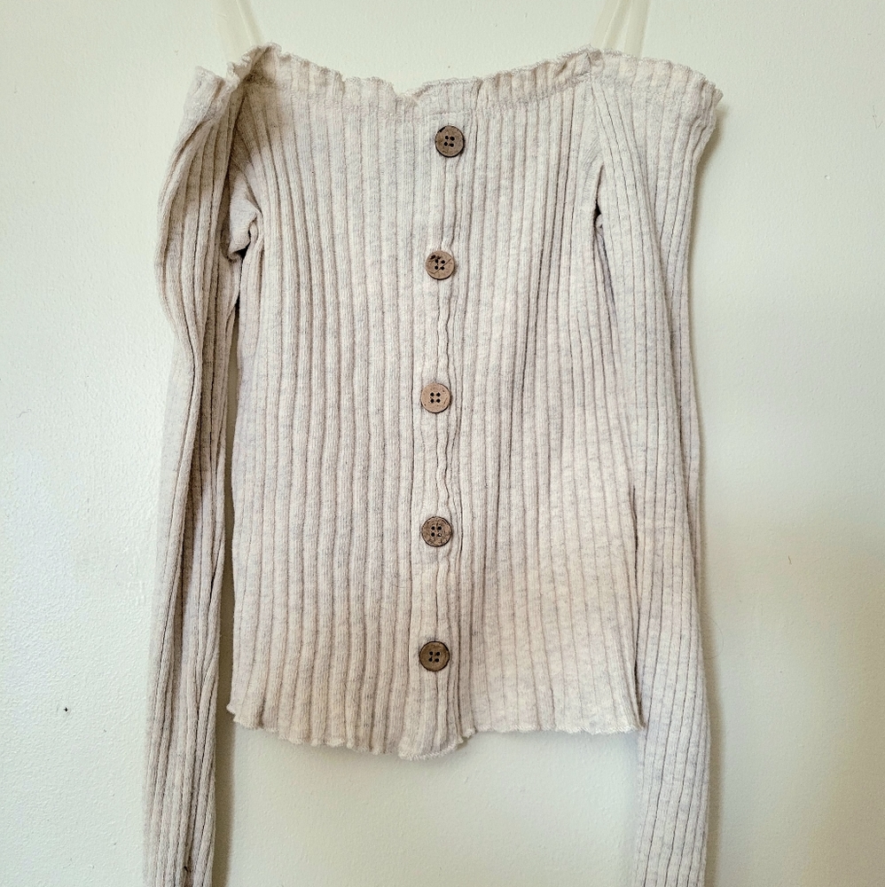 Cropped off the shoulder crop top